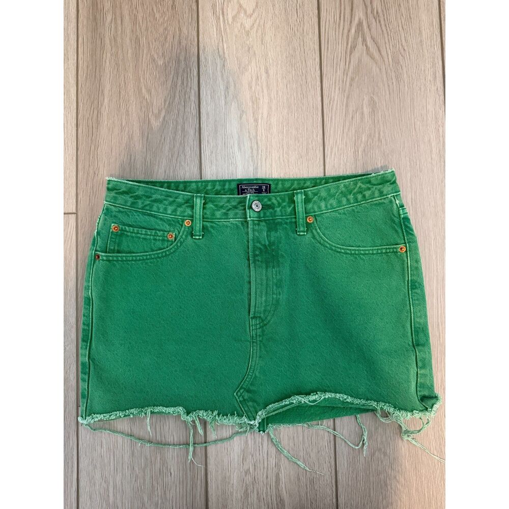 Abercrombie & Fitch Low Rise Micro Mini Denim Skirt Green - Size 28 / 6